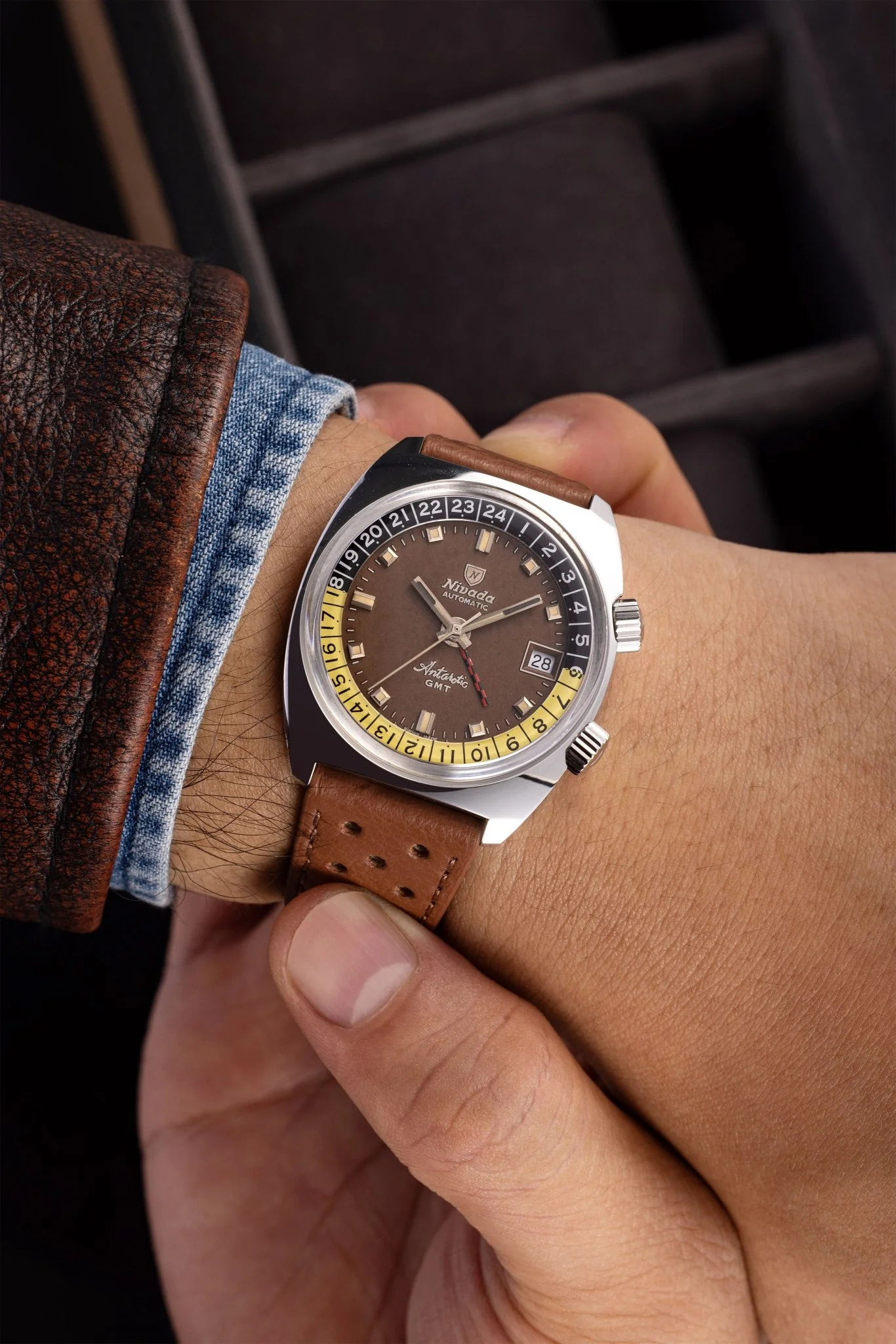 ANTARCTIC GMT - TROPICAL - Image 8