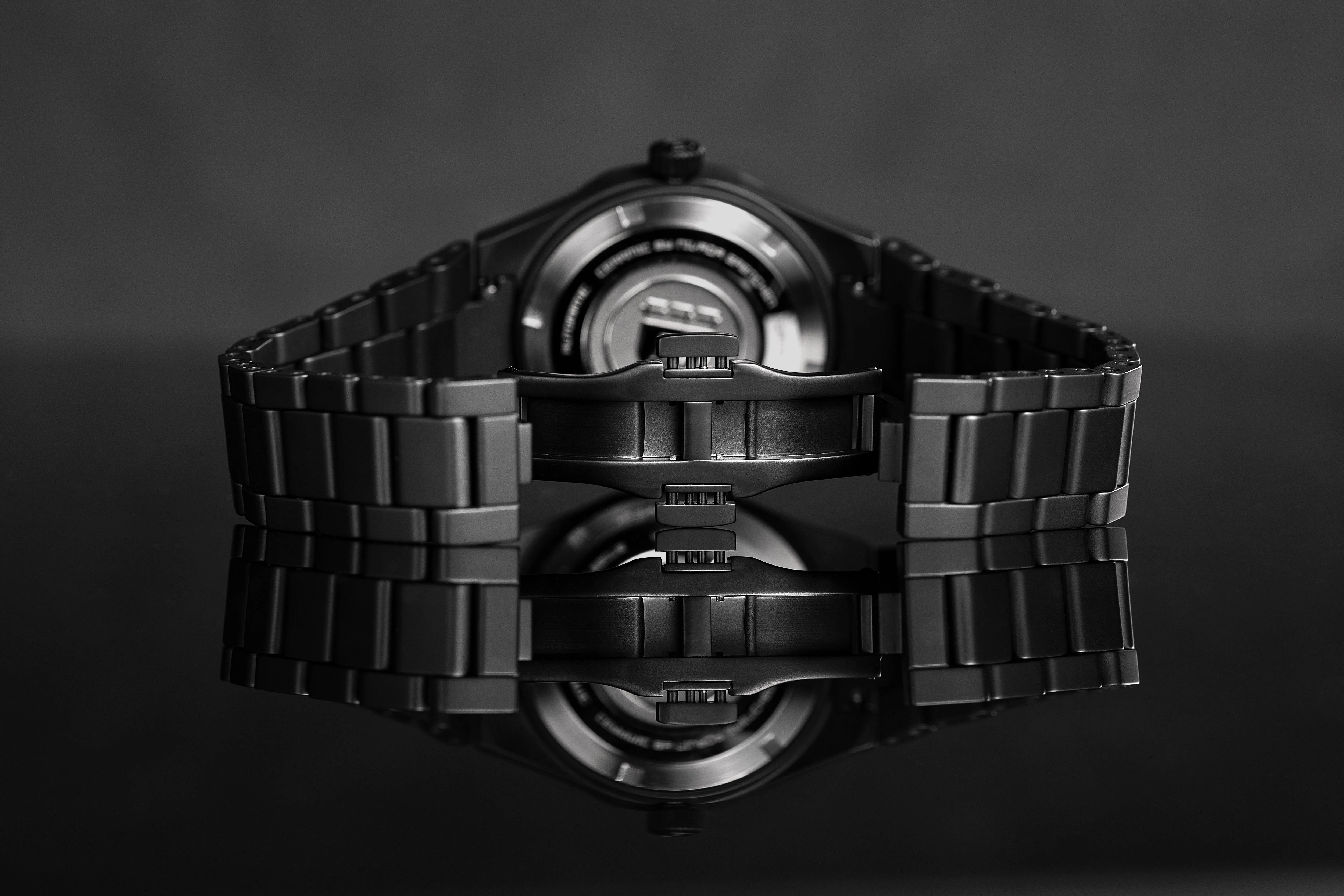 F77 BLACK CERAMIC LAPIS LAZULI MK1 - 37MM - Image 10