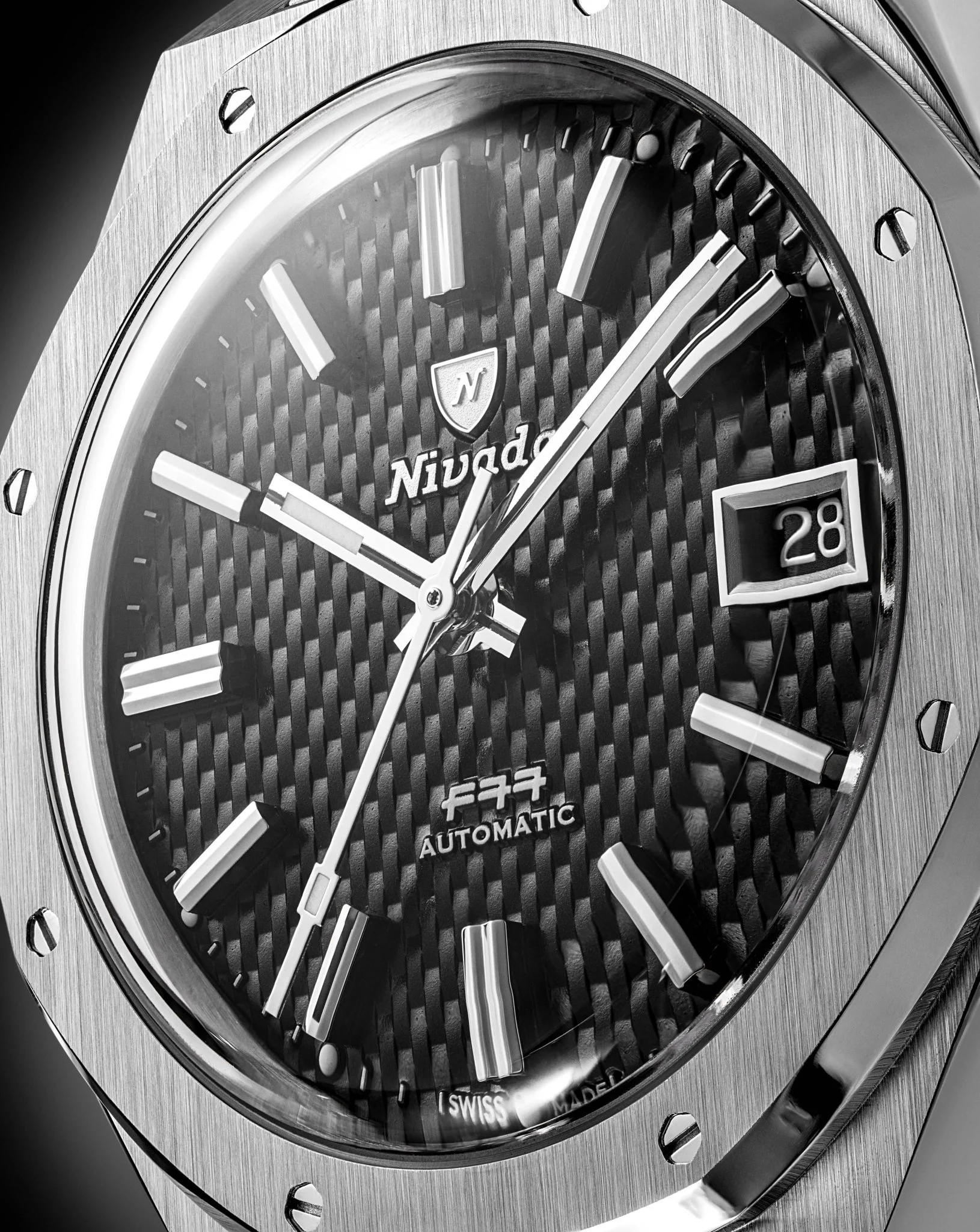 F77 SST BLACK WHITE LUME MK2 - 38MM - Image 6