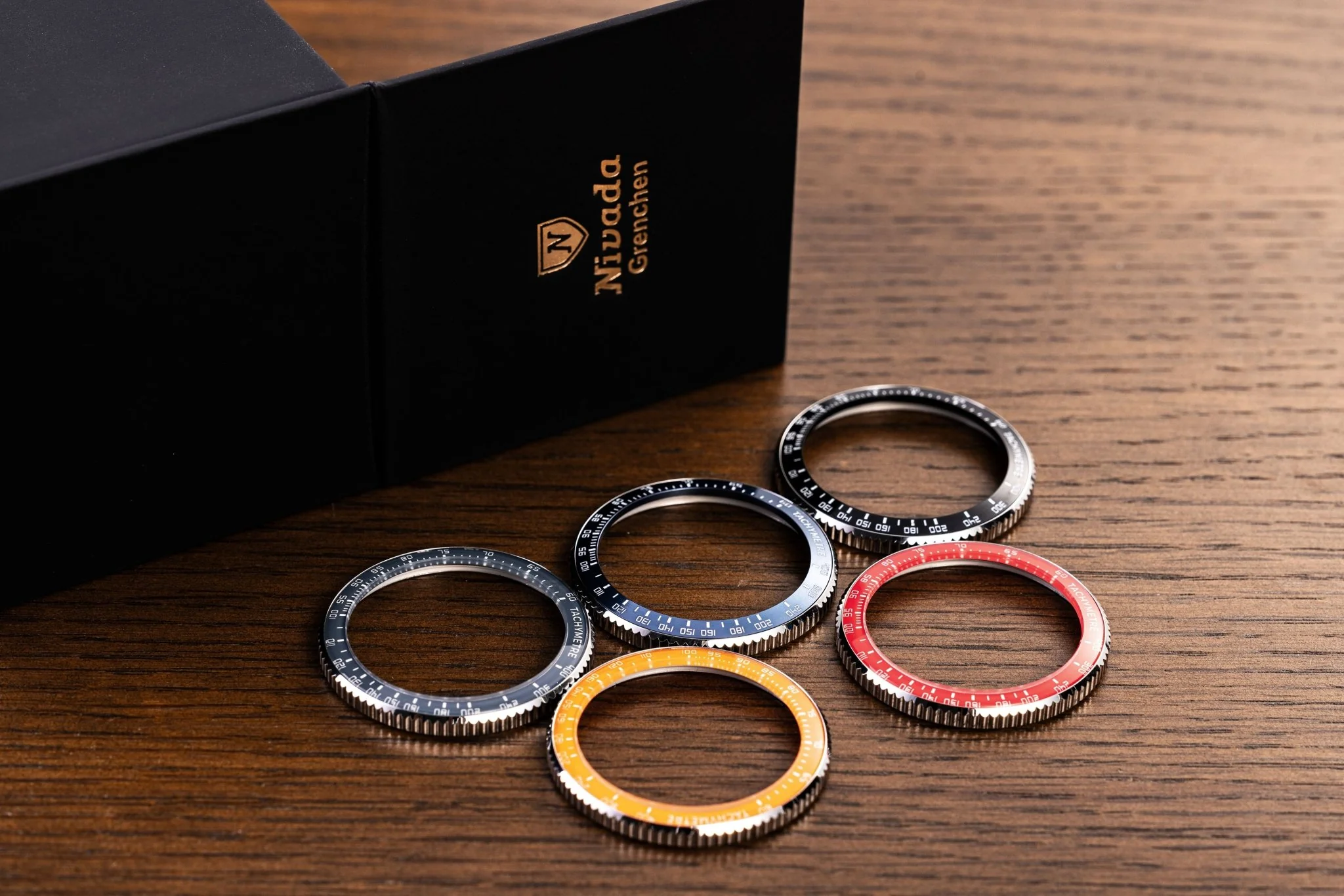 BEZELS SET CHRONOKING MECAQUARTZ- TACHYMETER - Image 2