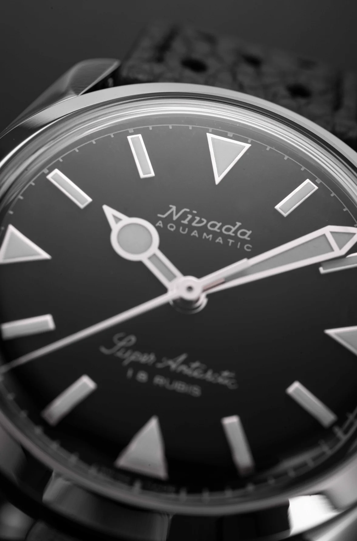 SUPER ANTARCTIC BLACK WHITE LUMINOVA - 35mm - Image 4