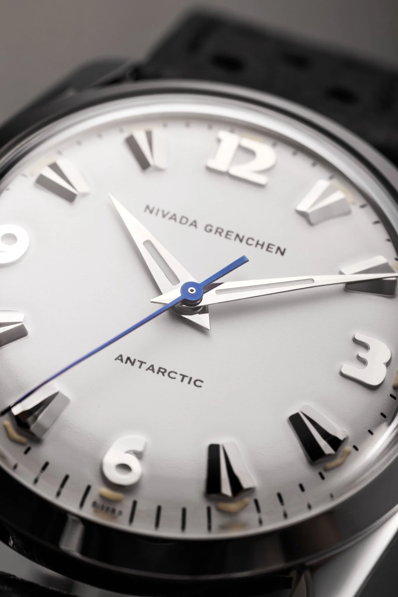 ANTARCTIC WHITE LUMINOVA - 35mm - Image 4